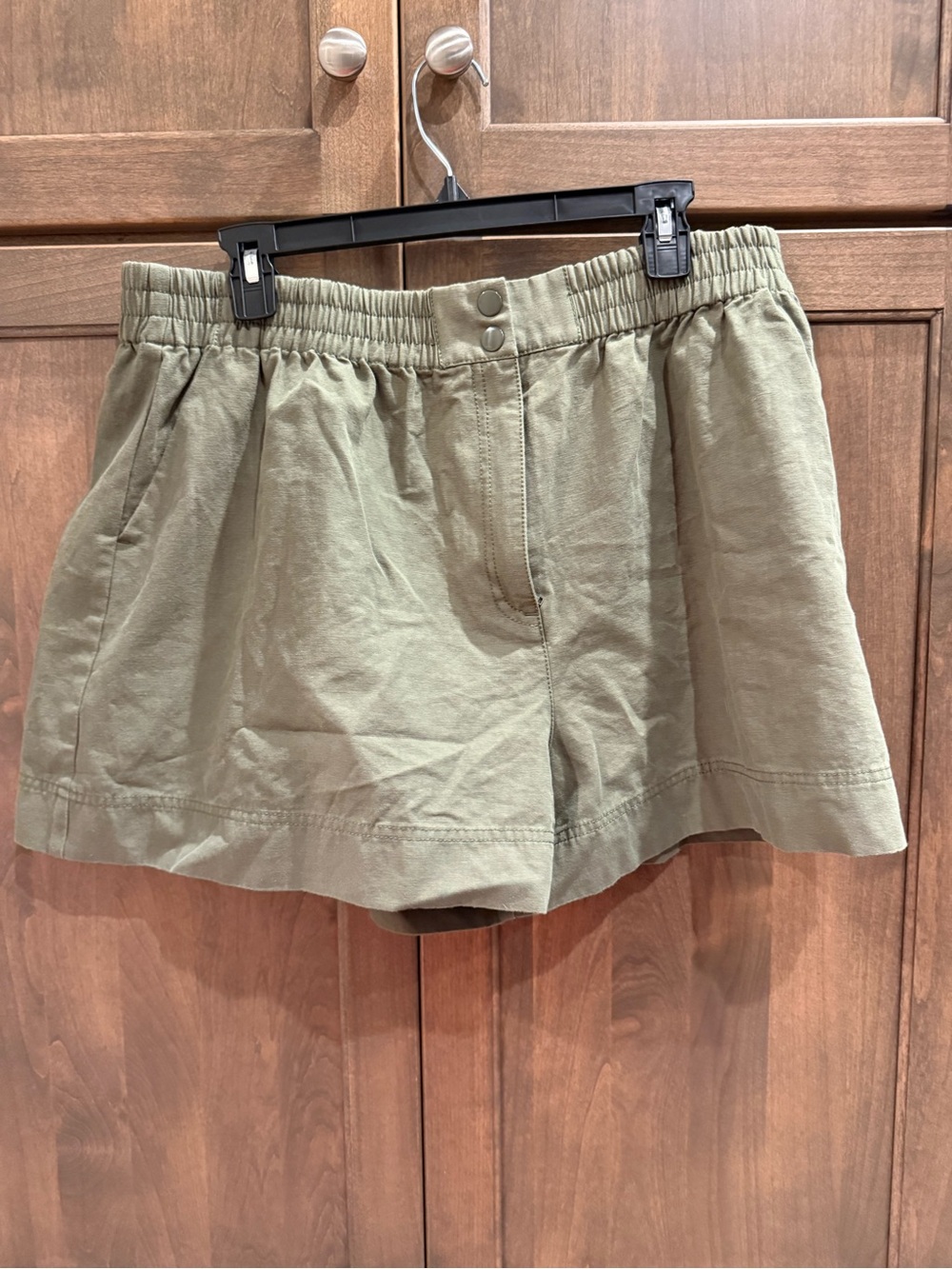 Hunter bell never worn Relaxed Olive Green Women's Shorts